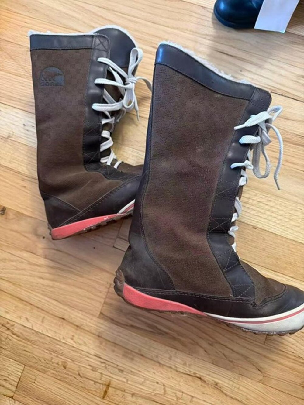 Sorel Brown Lace-Up Winter Boots Wedge Heel